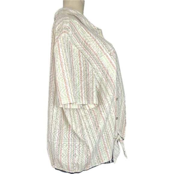 Alfred Dunner +24W Green-Coral Geo-Striped Button Tie Waist Short Sleeve Shirt - Picture 3 of 6